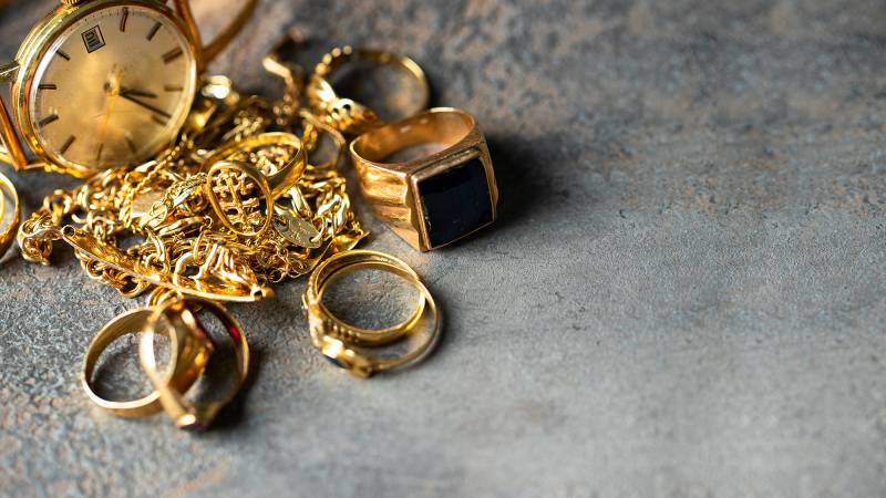 Revendre ses bijoux cassés en or 18 carats dans une bijouterie à Metz 57